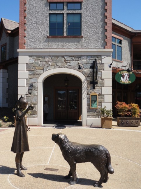 Cedric's Tavern front