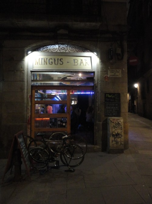 Bar Mingus Front