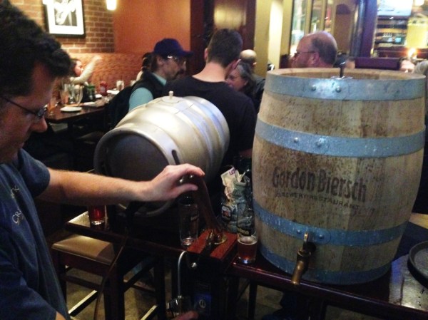 Gordon Biersch Session IPA Tapping