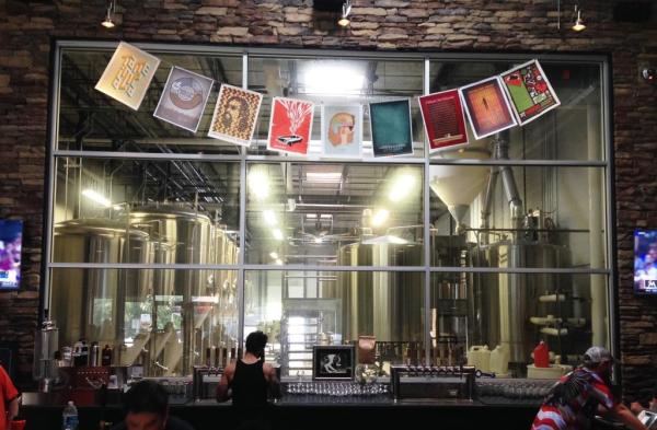 Jailbreak Brewing Company bar